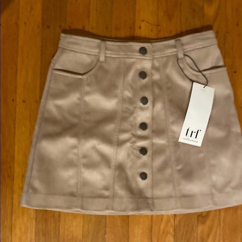NWT Zara suede material skirt